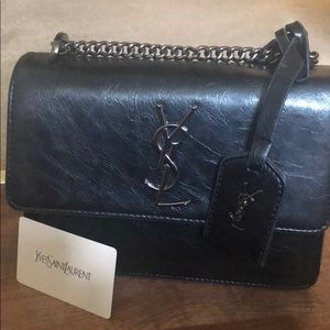⚫️Yves Saint Laurent Black leather handbag